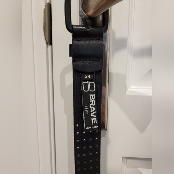 Brave Leather Belt - Size 34 - Black - Picture 3 of 8